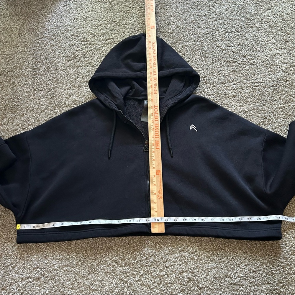 Women’s Oner Active Black Cropped Hoodie - Picture 7 of 10